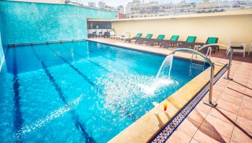 Swimming pool - cheap hotel casablanca, Hotel centre ville casablanca, hotel Idou Anfa