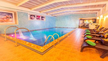 Indoor Swimming pool - cheap hotel casablanca, Hotel centre ville casablanca, hotel Idou Anfa